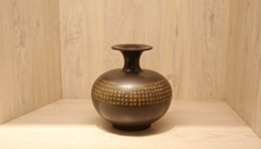 坭興陶花瓶的擺放風(fēng)水